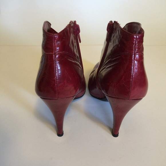 BCBGIRLS Red Shoes Size 10B - Picture 6 of 8
